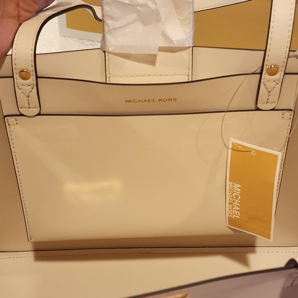 Michael Kors Women's Manhattan Smooth Leather Shoulder Tote Bag/Lt Cream/NWT/ - Picture 7 of 17